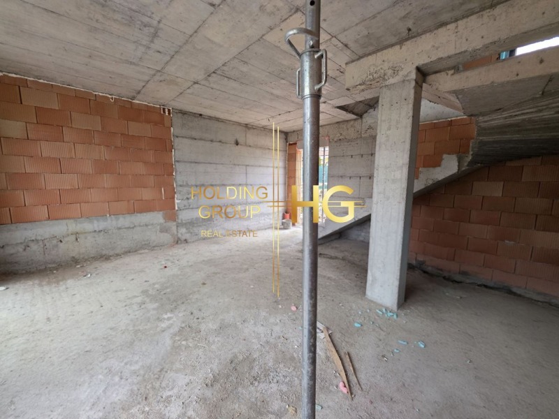 Продава КЪЩА, гр. Варна, м-т Горна Трака, снимка 15 - Къщи - 53600630