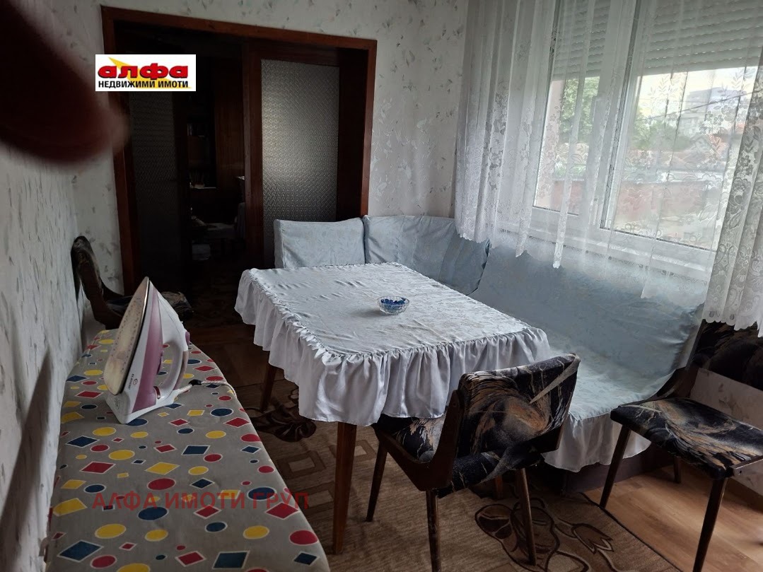 Продава 4-СТАЕН, гр. Добрич, Център, снимка 8 - Апартаменти - 55884129