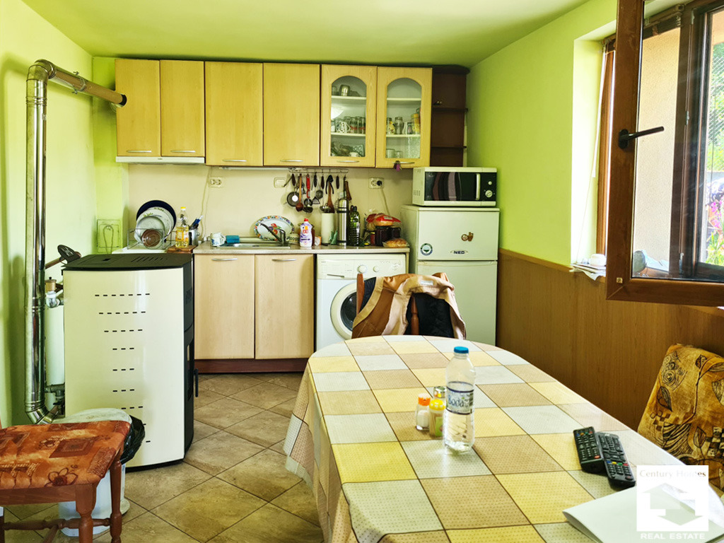 Продава КЪЩА, с. Ветринци, област Велико Търново, снимка 10 - Къщи - 54877842