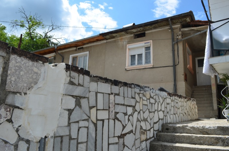 Продава КЪЩА в област Пазарджик, гр. Велинград - 72 кв.м / 55 000 € » 107 570.65 лв., АДРЕС ВЕЛИНГРАД