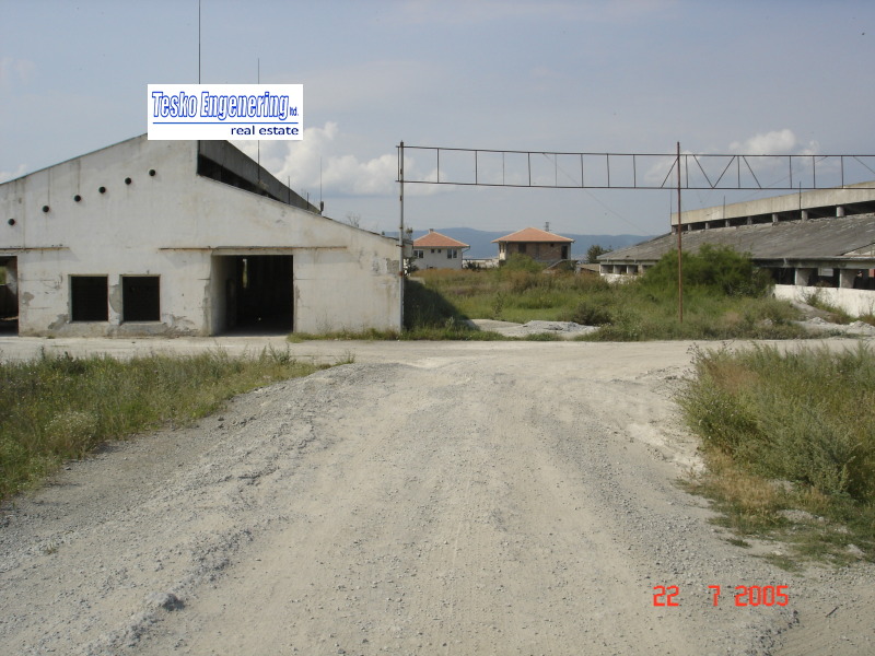 Продава ПАРКИНГ в област Бургас, к.к. Слънчев бряг - 17028 кв.м / 2 615 250 € » 5 114 984.41 лв., ТЕСКО ИНЖЕНЕРИНГ ЕООД