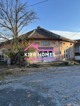 Myytävänä Myymälä