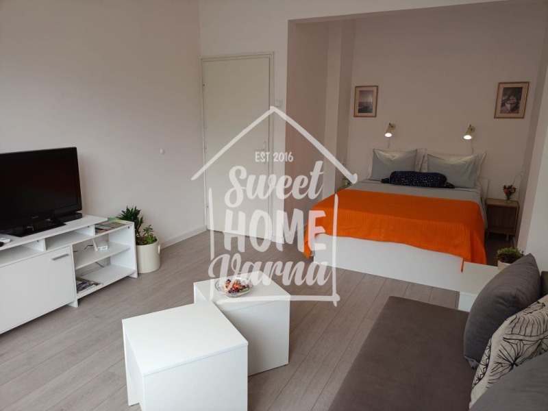 Продава  2-стаен, град Варна, Гръцка махала •  229 900 EUR • ID 30252394 — holmes.bg - [1] 