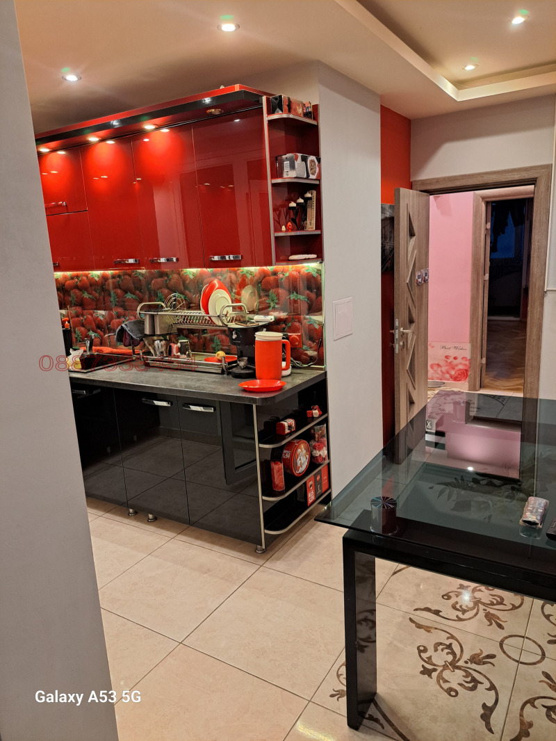 Продава 4-СТАЕН, гр. Варна, Възраждане 1, снимка 6 - Апартаменти - 52587301