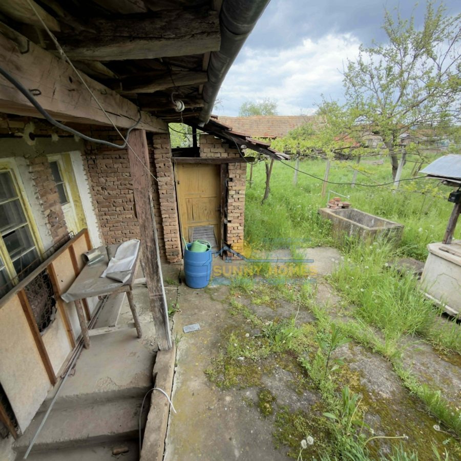 Продава КЪЩА, с. Козаревец, област Велико Търново