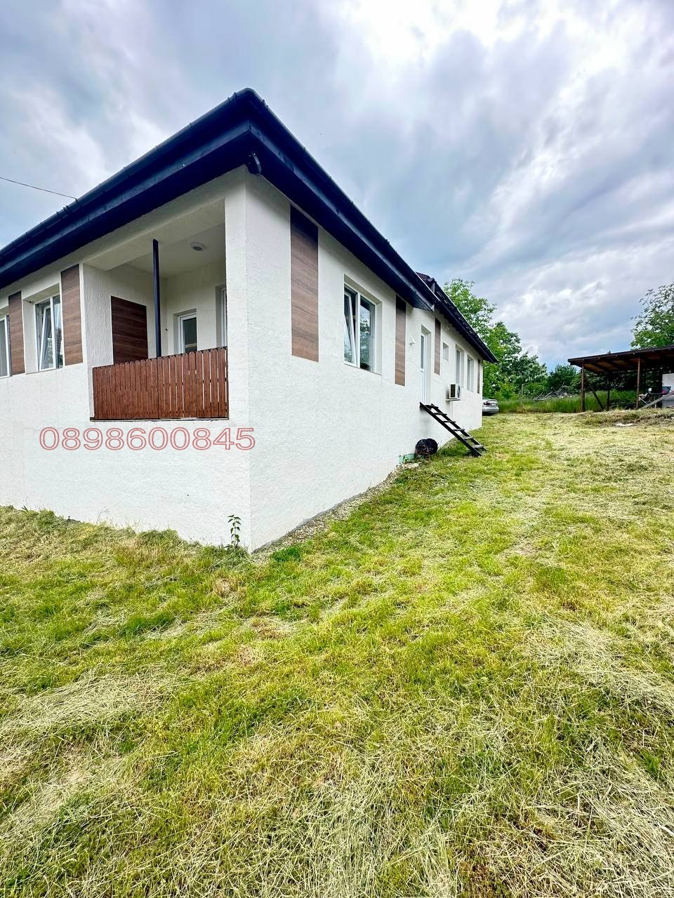 Продава КЪЩА, с. Подгорие, област София област