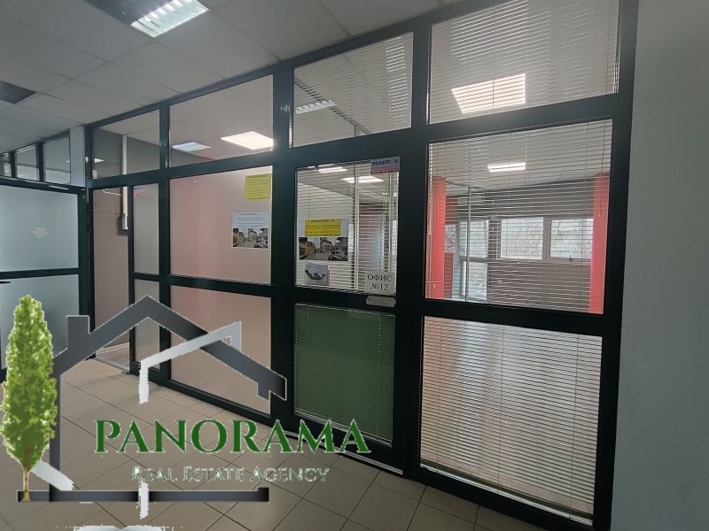 Продава ОФИС в град Шумен, Център - 40 кв.м / 52 000 € » 101 703.16 лв., ПАНОРАМА