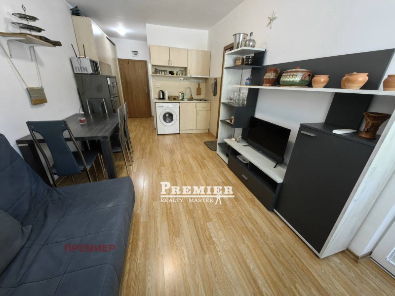 Продава  2-стаен, област Бургас, к.к. Слънчев бряг • 71 000 EUR • ID 99358909 — holmes.bg - [1] 