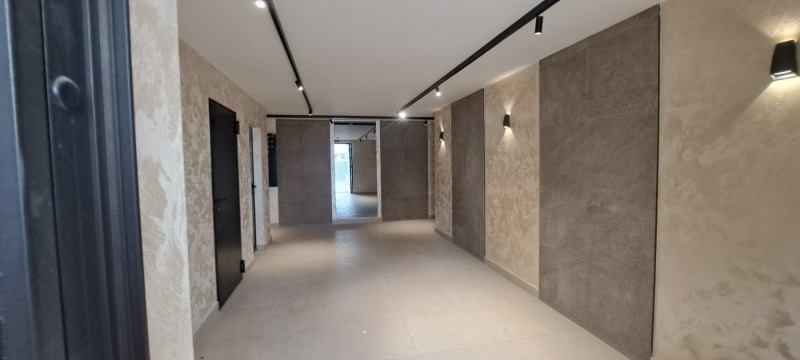 Продава  3-стаен град Пловдив , Тракия , 100 кв.м | 91329872 - изображение [2]