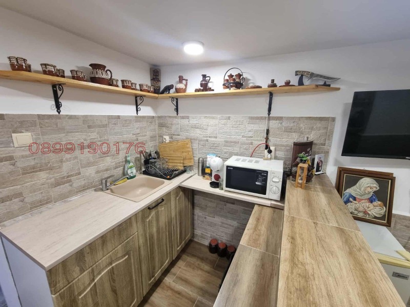 Продава ЕТАЖ ОТ КЪЩА, гр. Ямбол, Център, снимка 12 - Етаж от къща - 52782822