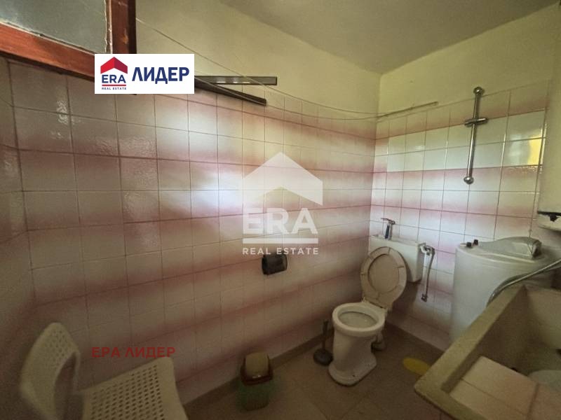 Продава КЪЩА, с. Червена вода, област Русе, снимка 6 - Къщи - 55387702
