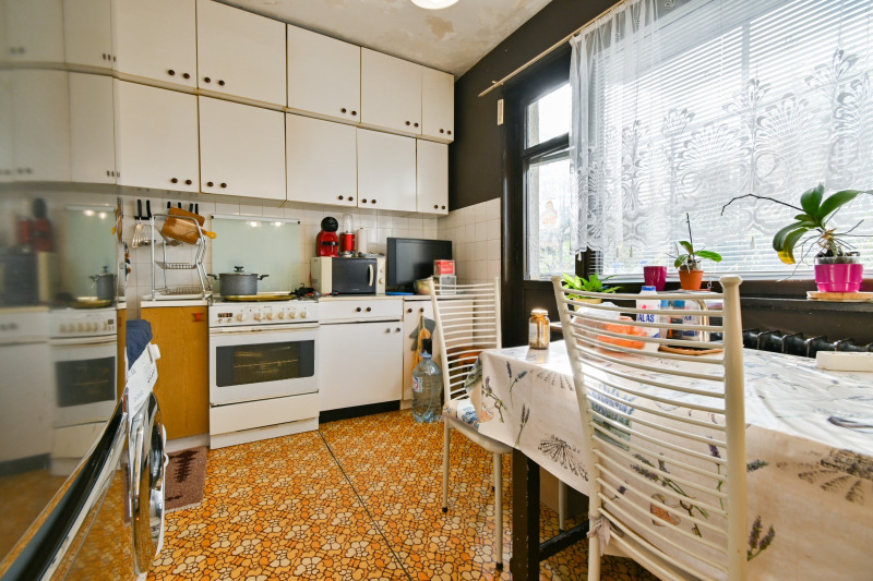 Till salu  1 sovrum Sofia , Geo Milev , 75 kvm | 84005394 - bild [3]
