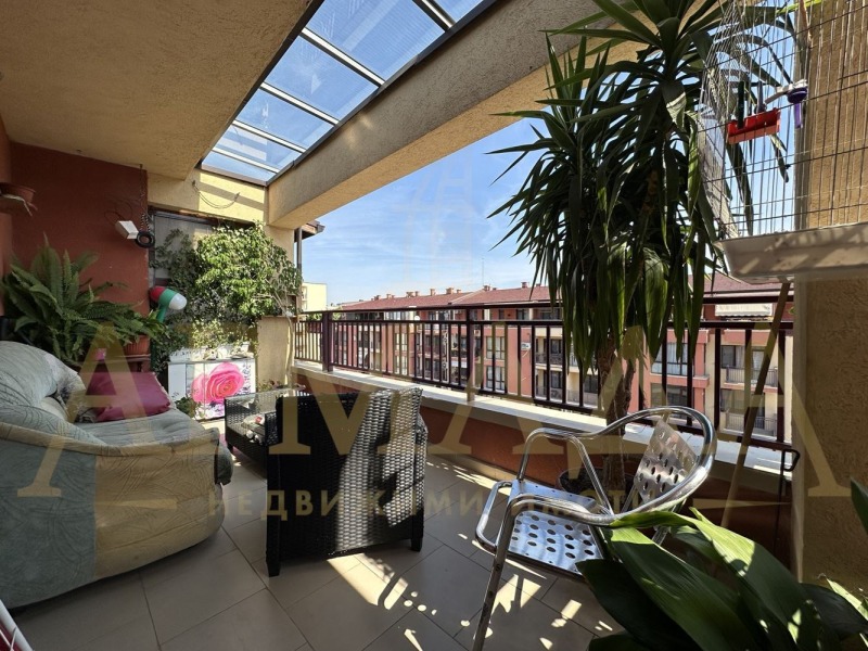 Na sprzedaż  3 sypialnie Plowdiw , Ostromila , 177 mkw | 60764983 - obraz [13]