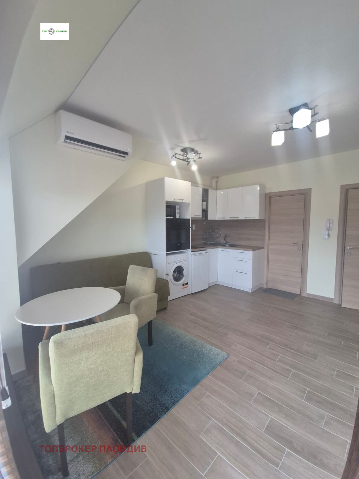 Продава 3-СТАЕН, гр. Пловдив, Христо Смирненски, снимка 2 - Апартаменти - 54694037