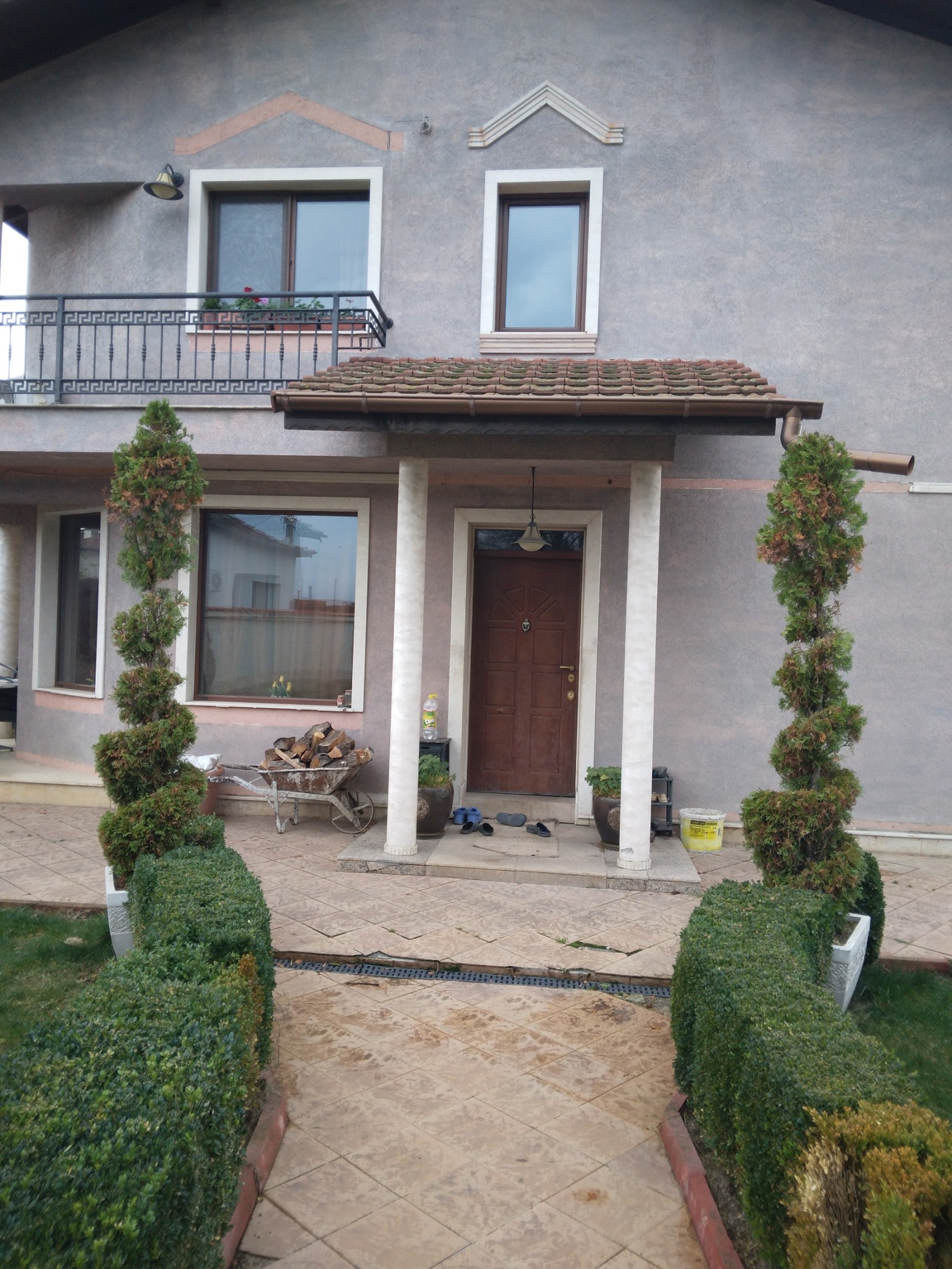 Продава КЪЩА, гр. Елин Пелин, област София област, снимка 2 - Къщи - 42828513