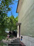 Продава ЕТАЖ ОТ КЪЩА, гр. София, Гео Милев, снимка 2