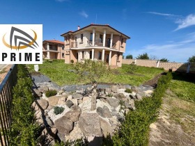 Продава  Къща, град Бургас