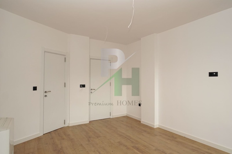 Продава КЪЩА, гр. София, с. Бистрица, снимка 12 - Къщи - 52152197