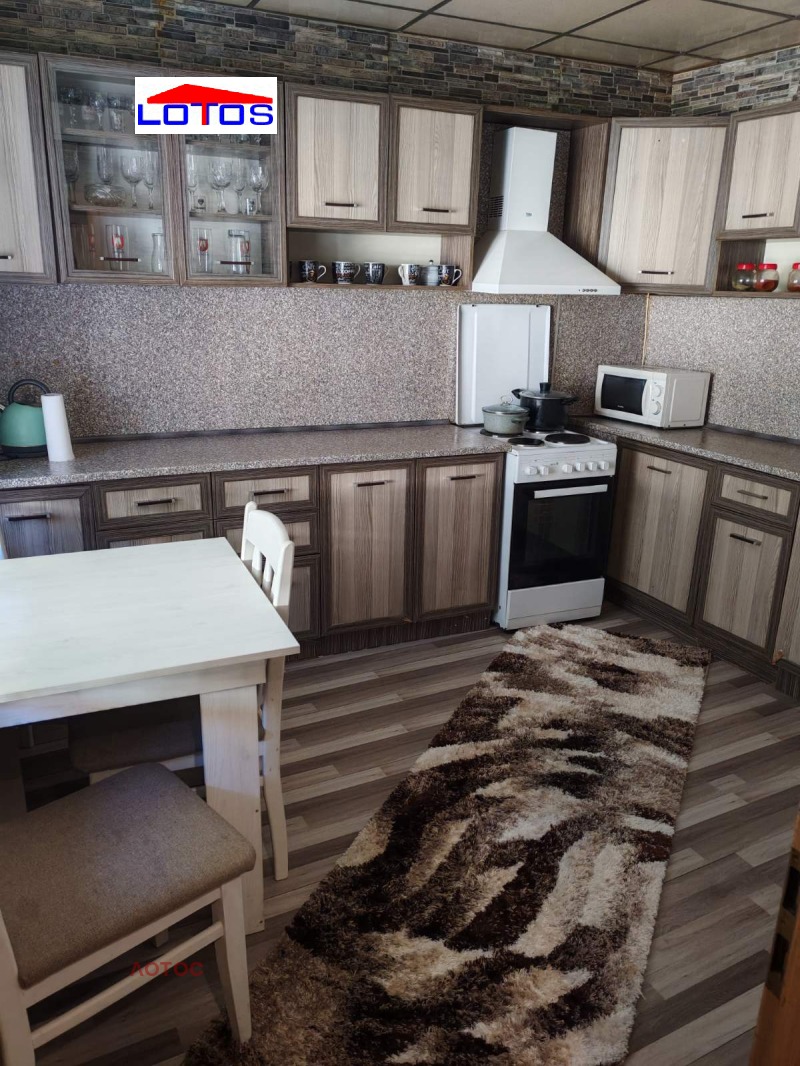 Продава КЪЩА, гр. Добрич, Център, снимка 6 - Къщи - 52288988