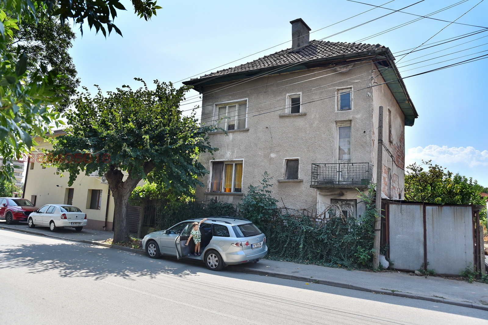 Продава КЪЩА, гр. Монтана, Широк център, снимка 2 - Къщи - 55852352