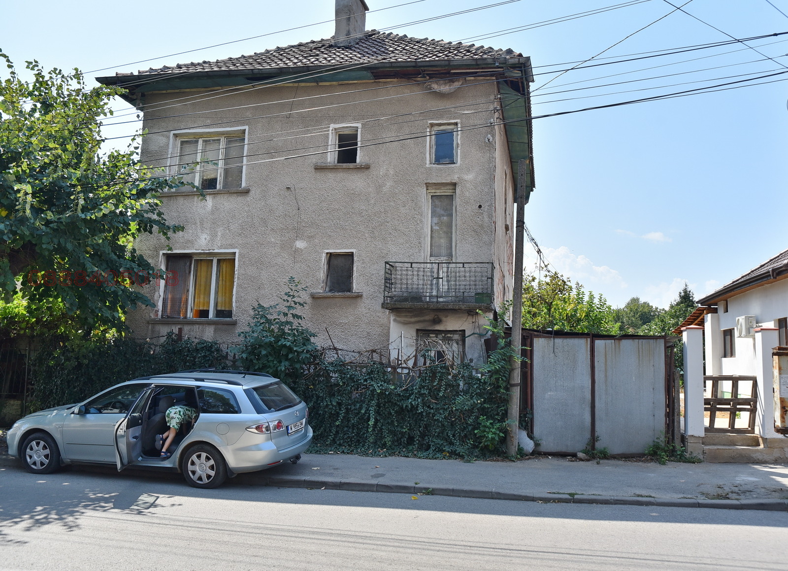 Продава КЪЩА, гр. Монтана, Широк център
