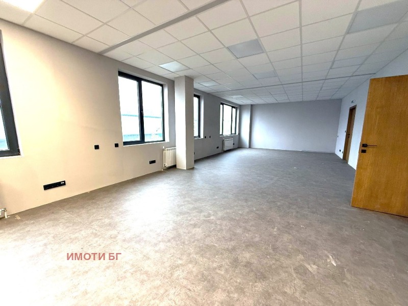 Продава СКЛАД в град София, в.з.Врана - Лозен - 2109 кв.м / 2 790 000 € » 5 456 765.70 лв., ИМОТИ БГ