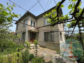 Hus Sjabla, region Dobrich