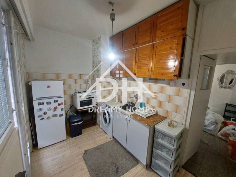 Продава 2-СТАЕН, гр. Пловдив, Гагарин, снимка 2 - Апартаменти - 53311718