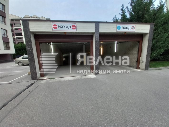 Продава ГАРАЖ, ПАРКОМЯСТО, гр. Пловдив, Тракия, снимка 2 - Гаражи и паркоместа - 55996331