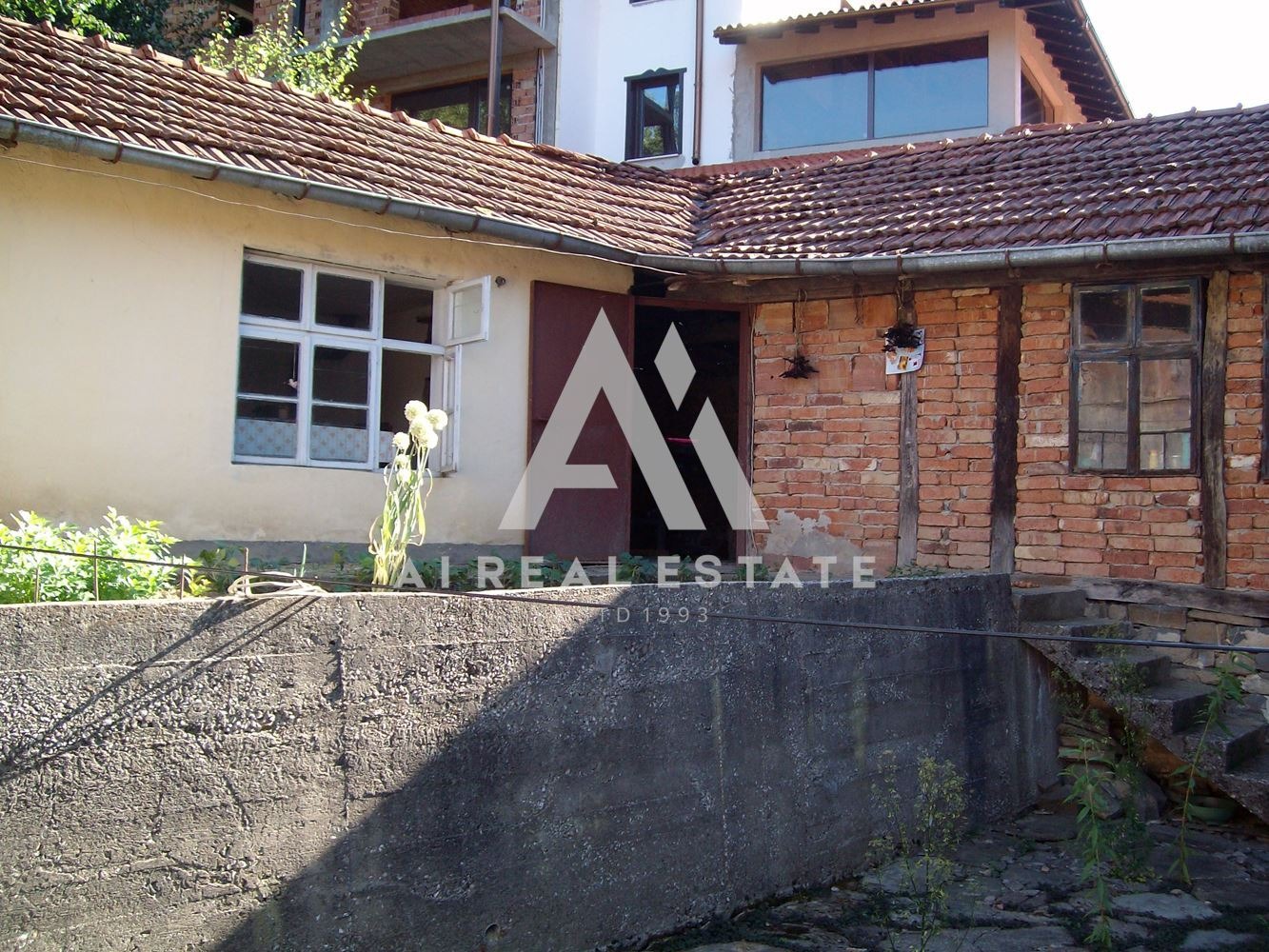 Продава КЪЩА, с. Чифлик, област Ловеч, снимка 3 - Къщи - 55377074