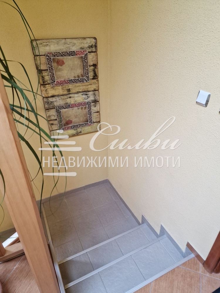 Продава 2-СТАЕН, гр. Шумен, Пазара, снимка 11 - Апартаменти - 52602454