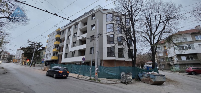 Na prodej  2 ložnice Pleven , 9-ti kvartal , 103 m2 | 21555961