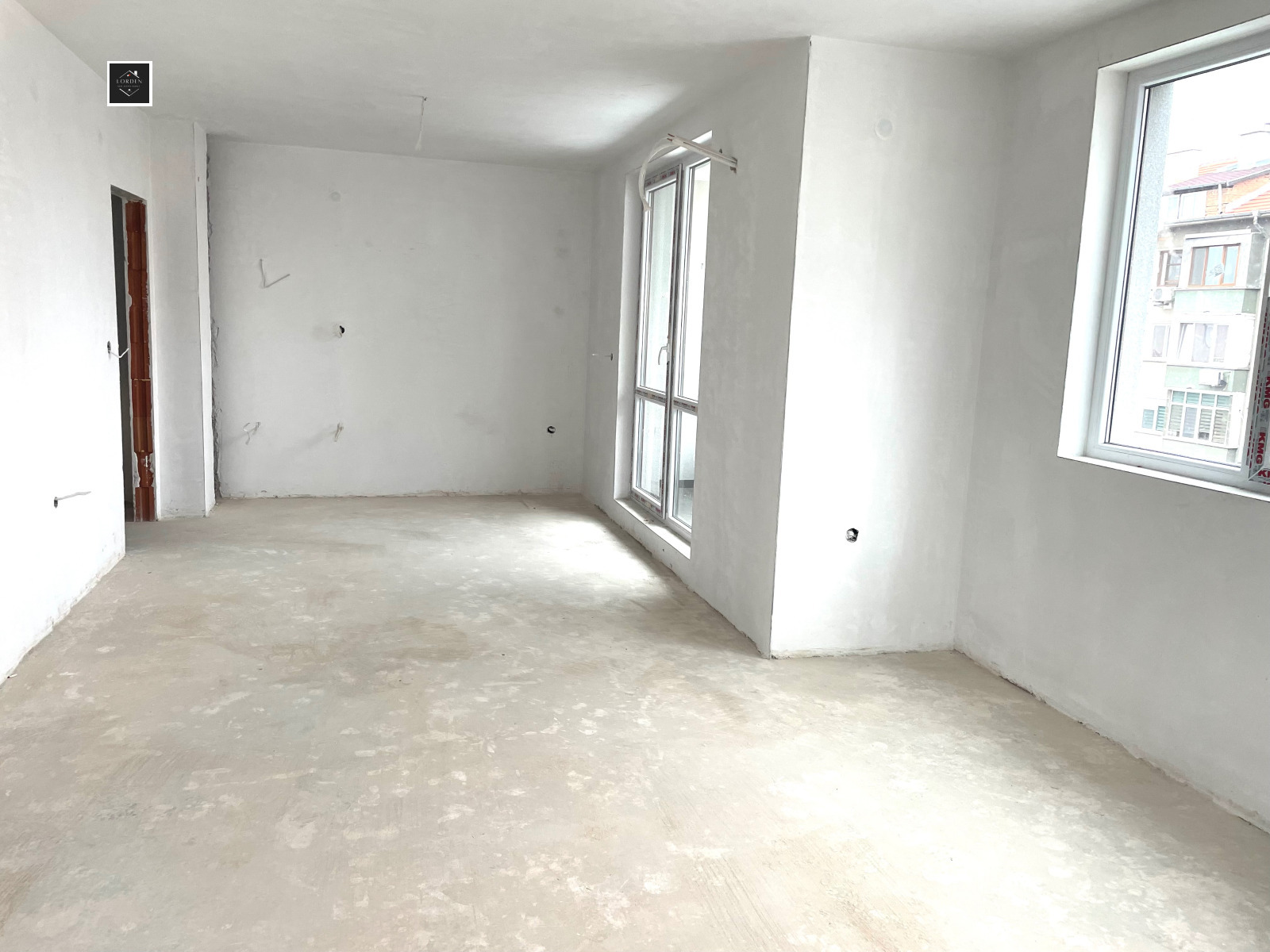 Продава 2-СТАЕН, гр. Пазарджик, Център, снимка 2 - Апартаменти - 52461013
