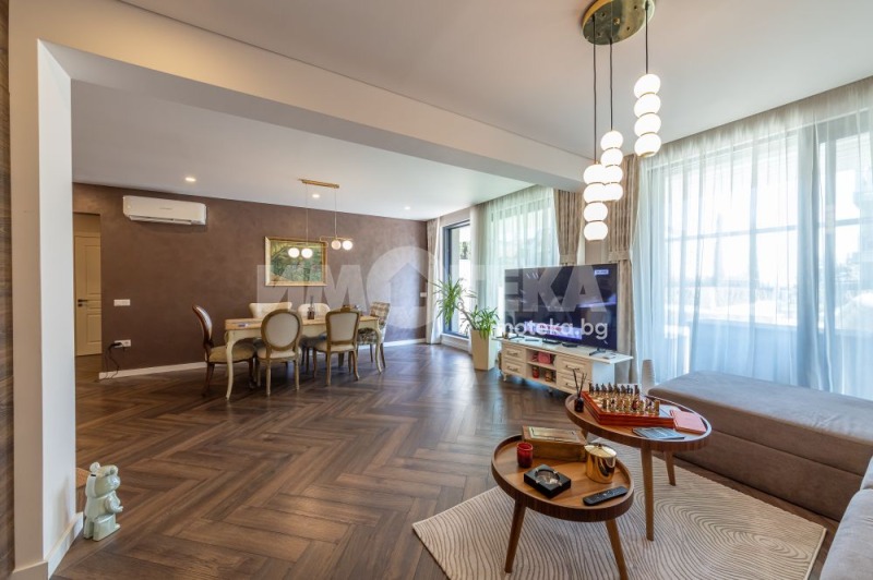 Продава 3-СТАЕН в град Варна, Свети Никола - 214 кв.м / 550 000 € » 1 075 706.50 лв., ИМОТЕКА