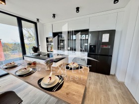 ����� ������� 4-�����,���� �����, �.�. ��.��. ���������� � �����