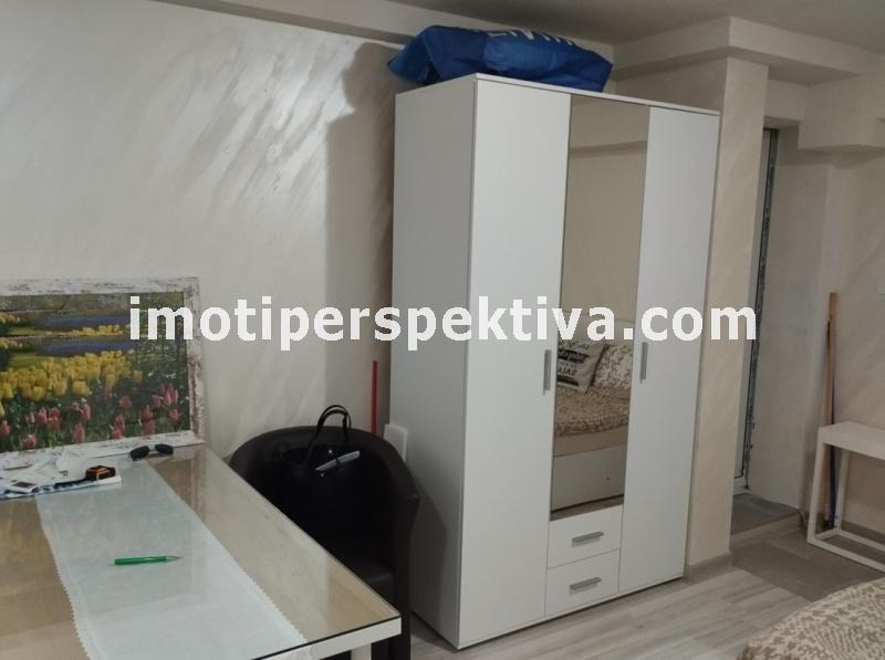 Продава 1-СТАЕН, гр. Пловдив, Център, снимка 2 - Aпартаменти - 49191410