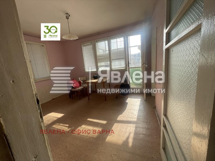 Продава 2-СТАЕН, гр. Варна, Цветен квартал, снимка 1 - Aпартаменти - 49120902