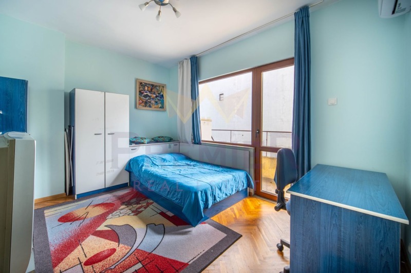 En venta  2 dormitorios Varna , Okrazhna bolnitsa-Generali , 154 metros cuadrados | 28784481 - imagen [8]
