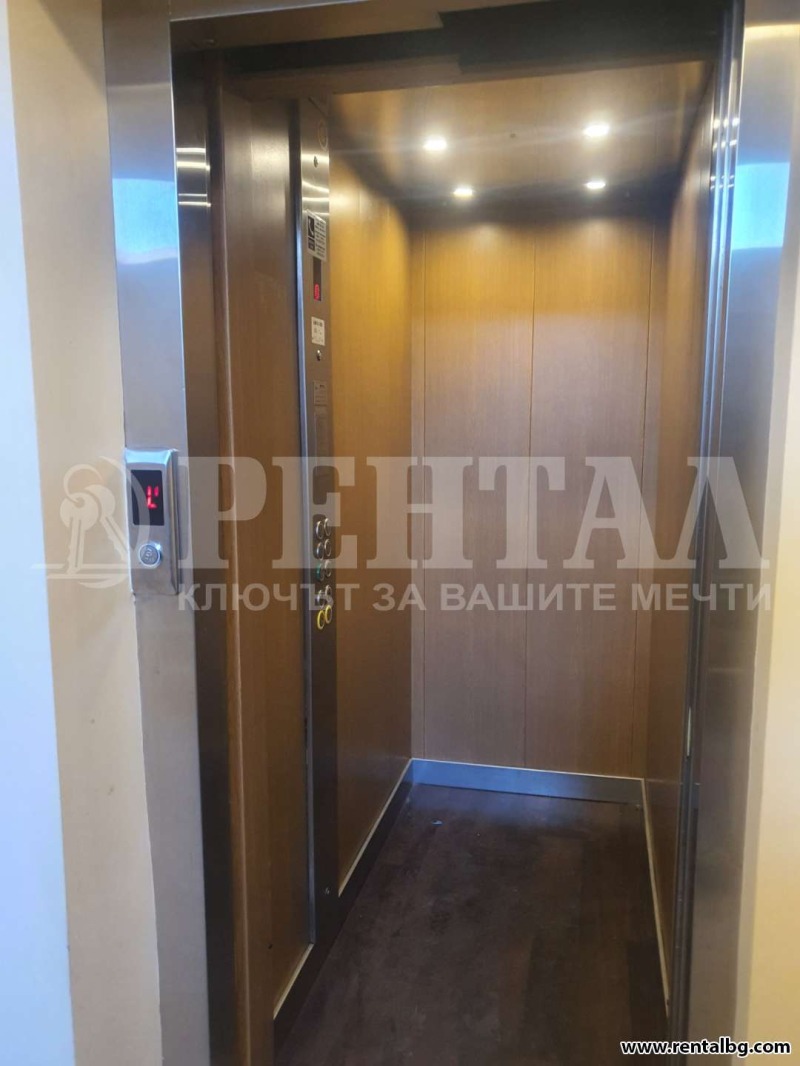 Продава  3-стаен град Пловдив , Остромила , 118 кв.м | 49310726 - изображение [17]