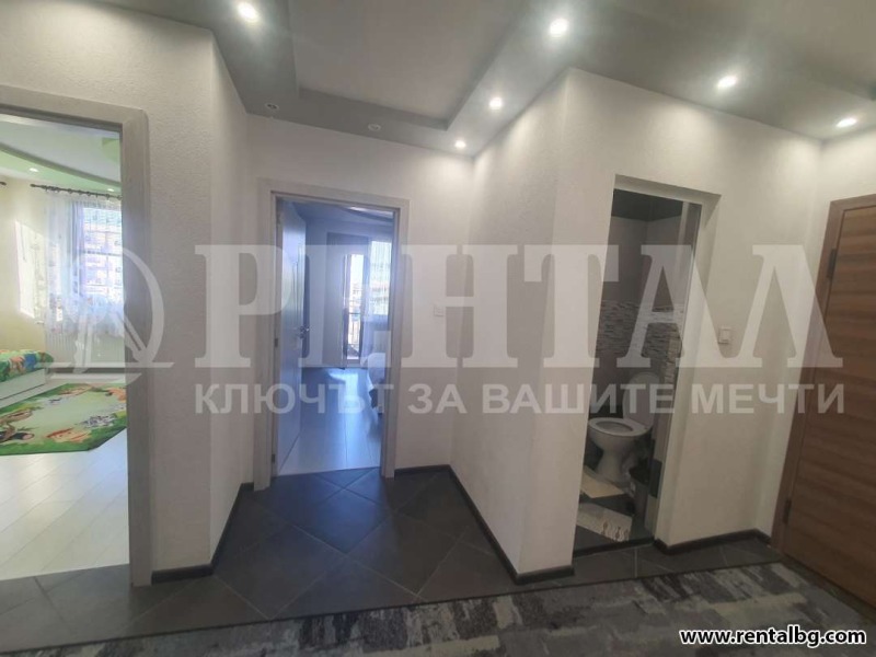Продава  3-стаен град Пловдив , Остромила , 118 кв.м | 49310726 - изображение [15]