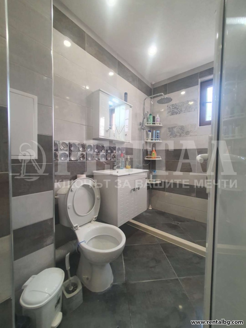 Продава  3-стаен град Пловдив , Остромила , 118 кв.м | 49310726 - изображение [8]