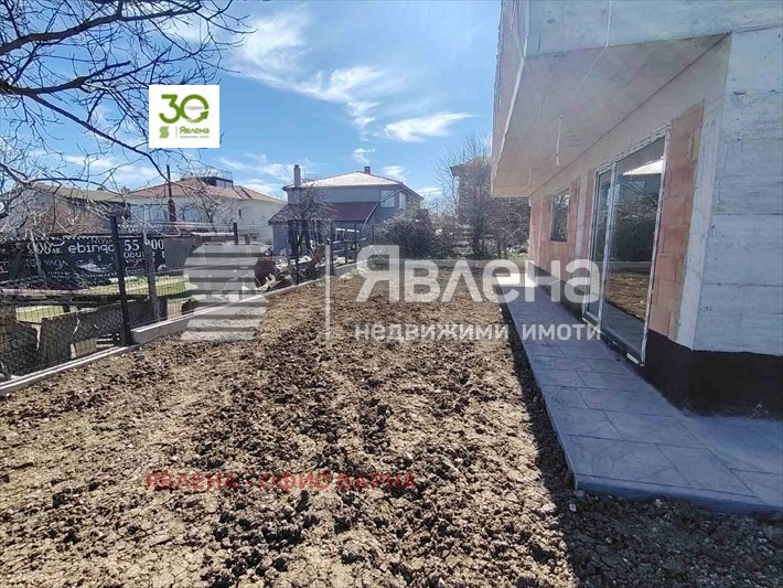 Продава КЪЩА, с. Кичево, област Варна, снимка 2 - Къщи - 47308333