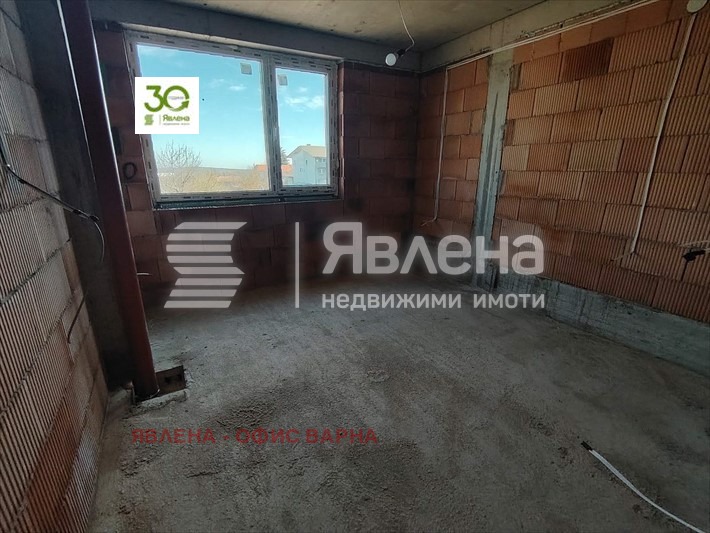 Продава КЪЩА, с. Кичево, област Варна, снимка 10 - Къщи - 47308333