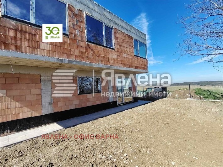 Продава КЪЩА, с. Кичево, област Варна, снимка 1 - Къщи - 47308333