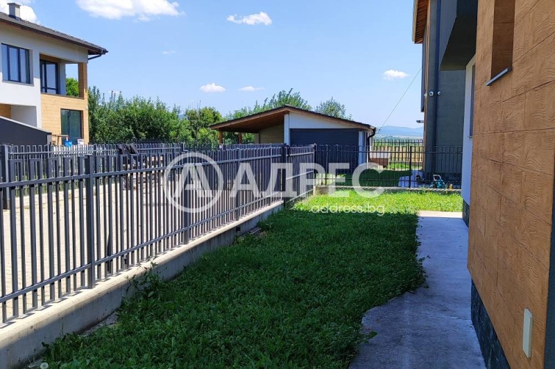 Til salg  Hus region Sofia , Kostinbrod , 274 kvm | 94685707 - billede [13]