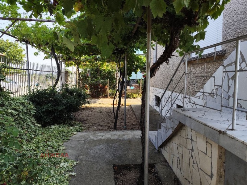 Продава  Къща област Пазарджик , с. Сарая , 80 кв.м | 10068208 - изображение [2]