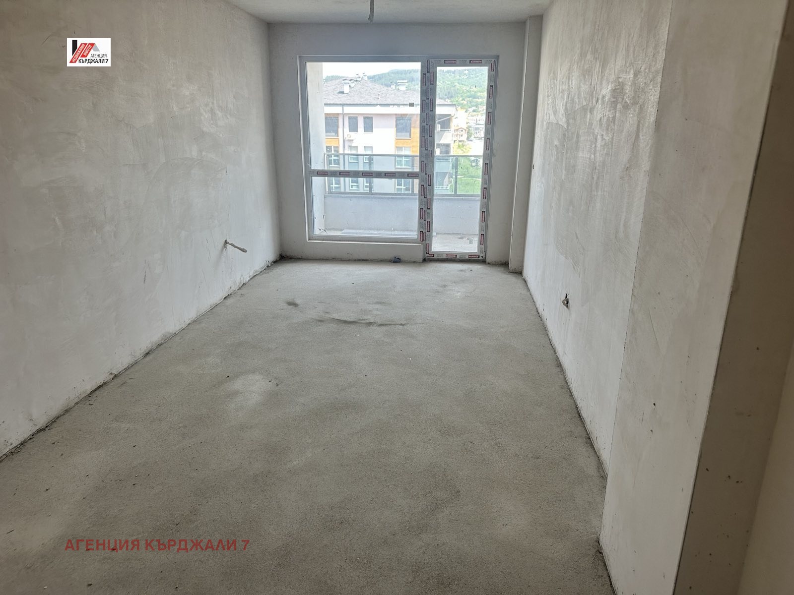 Продава 2-СТАЕН, гр. Кърджали, Възрожденци, снимка 5 - Апартаменти - 54603610