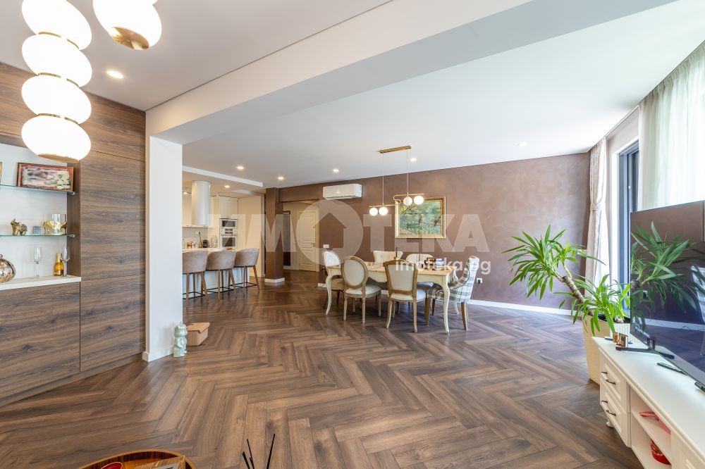 Продава 3-СТАЕН, гр. Варна, Свети Никола, снимка 2 - Апартаменти - 49725667