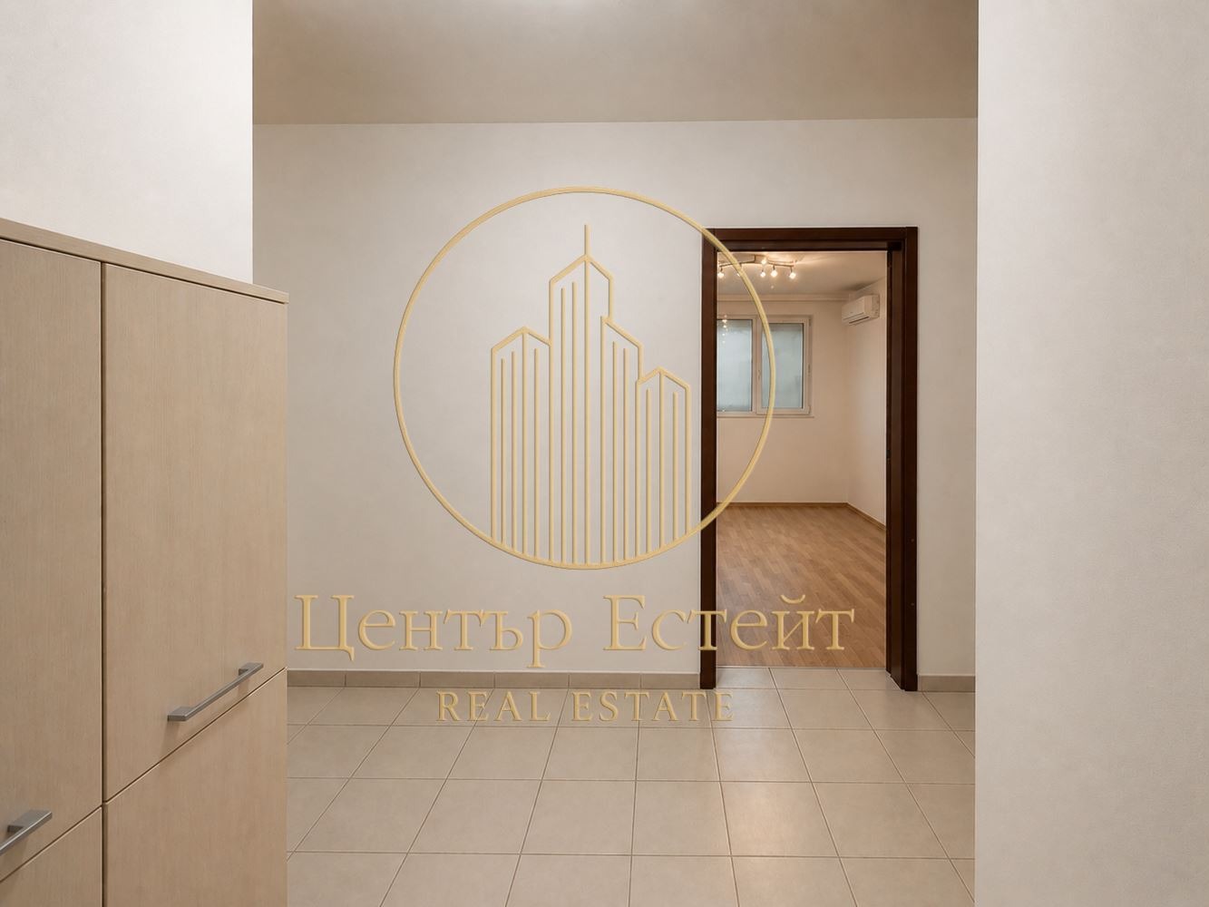 Продава 4-СТАЕН, гр. Плевен, 9-ти квартал, снимка 6 - Апартаменти - 54390213