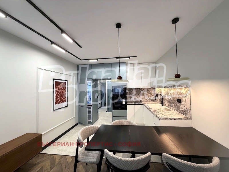 Продава 3-СТАЕН, гр. София, Гоце Делчев, снимка 2 - Апартаменти - 52639177